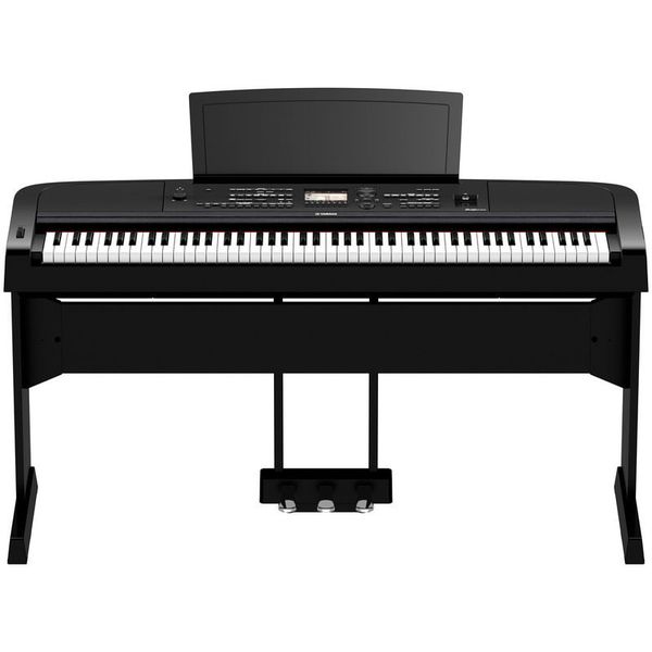 Yamaha DGX-670 B Bundle